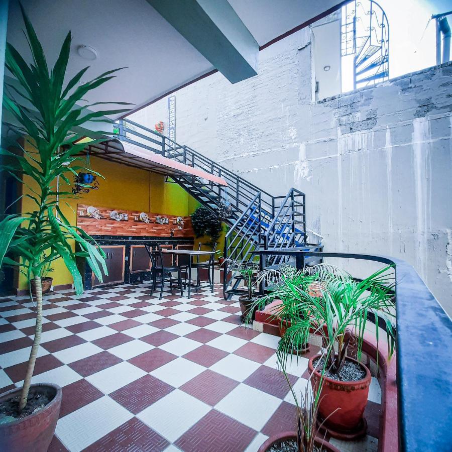Hotel Elite Pokhara Kültér fotó