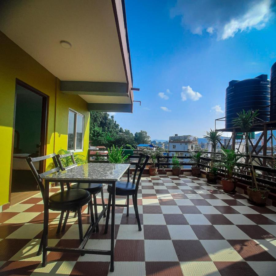 Hotel Elite Pokhara Kültér fotó