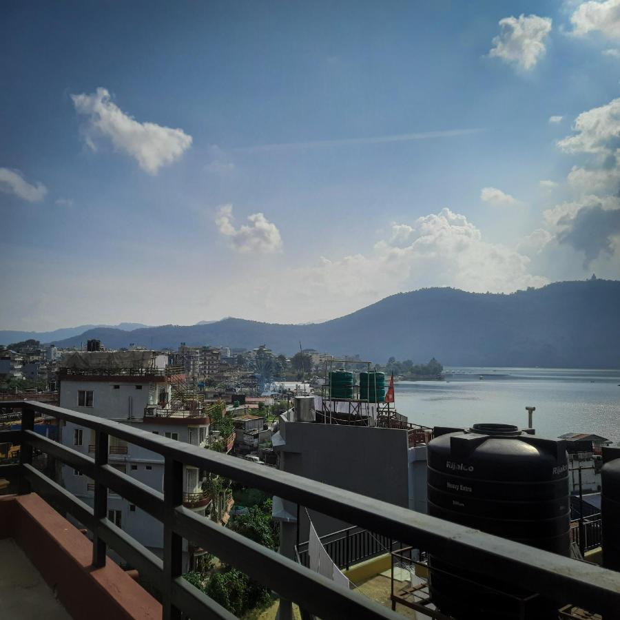 Hotel Elite Pokhara Kültér fotó