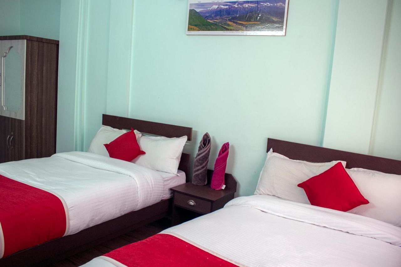 Hotel Elite Pokhara Kültér fotó